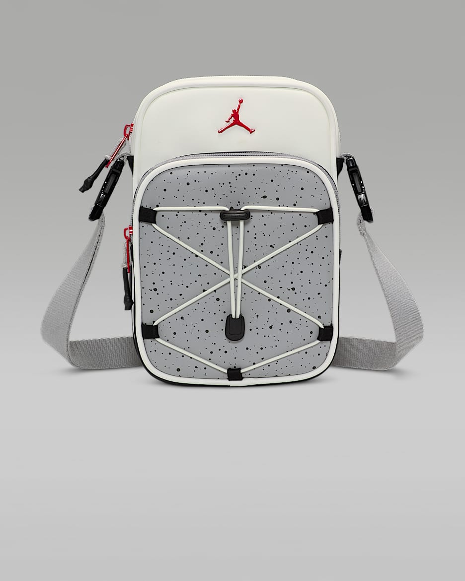 NIKE Jordan Festival Bag◇クロスボディバッグ/送料込/関税なし NIKE Jordan Festival Bag◇クロスボディバッグ/送料込/関税なし